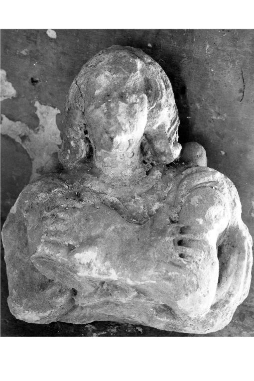 busto di donna (scultura, frammento) - ambito Italia meridionale (sec. XVIII)