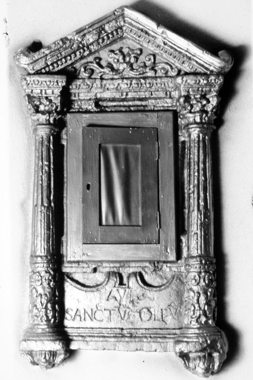 armadietto per oli santi - ambito salentino (inizio sec. XVIII)