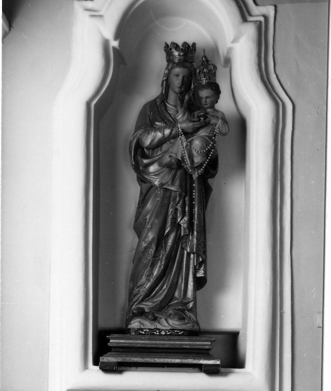 Nostra signora del sacro cuore, sacro cuore di maria (statua)