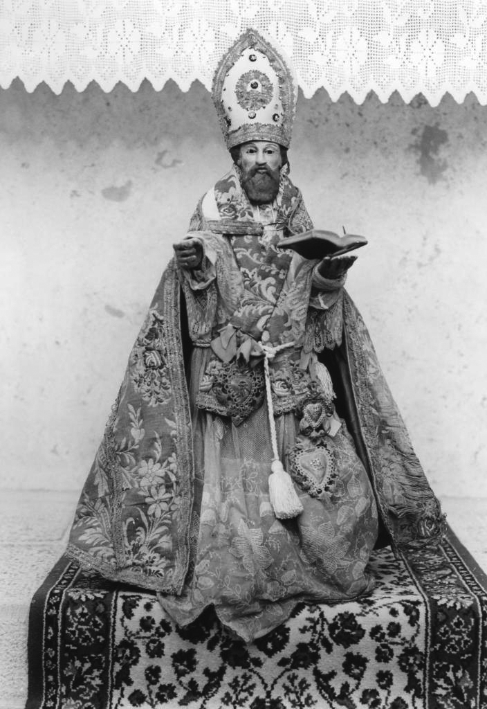 Santo vescovo (statua)