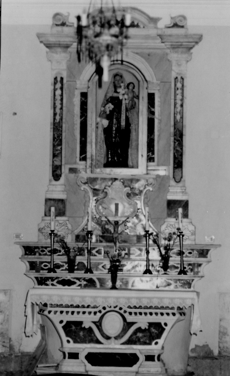 Altare