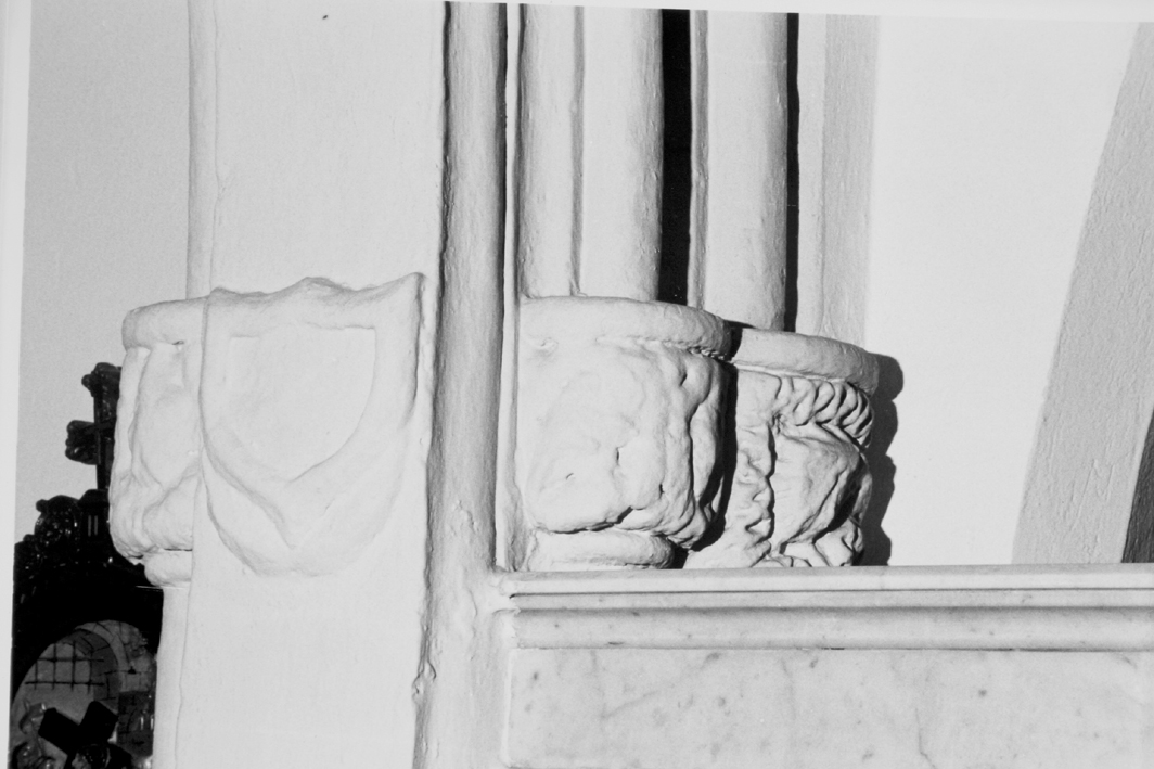 Semicapitello