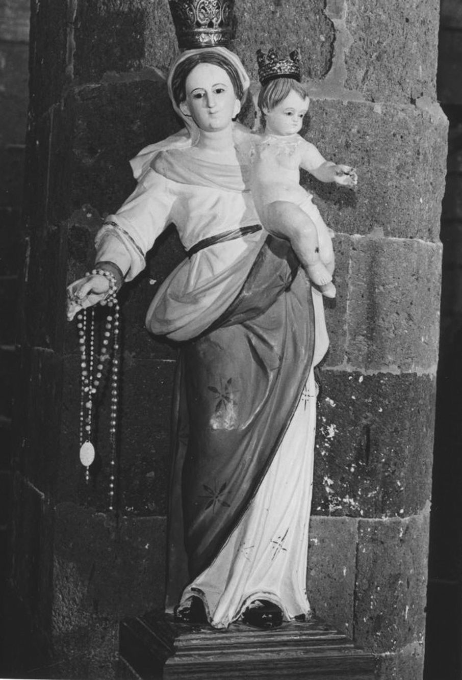 Madonna del rosario (statua)