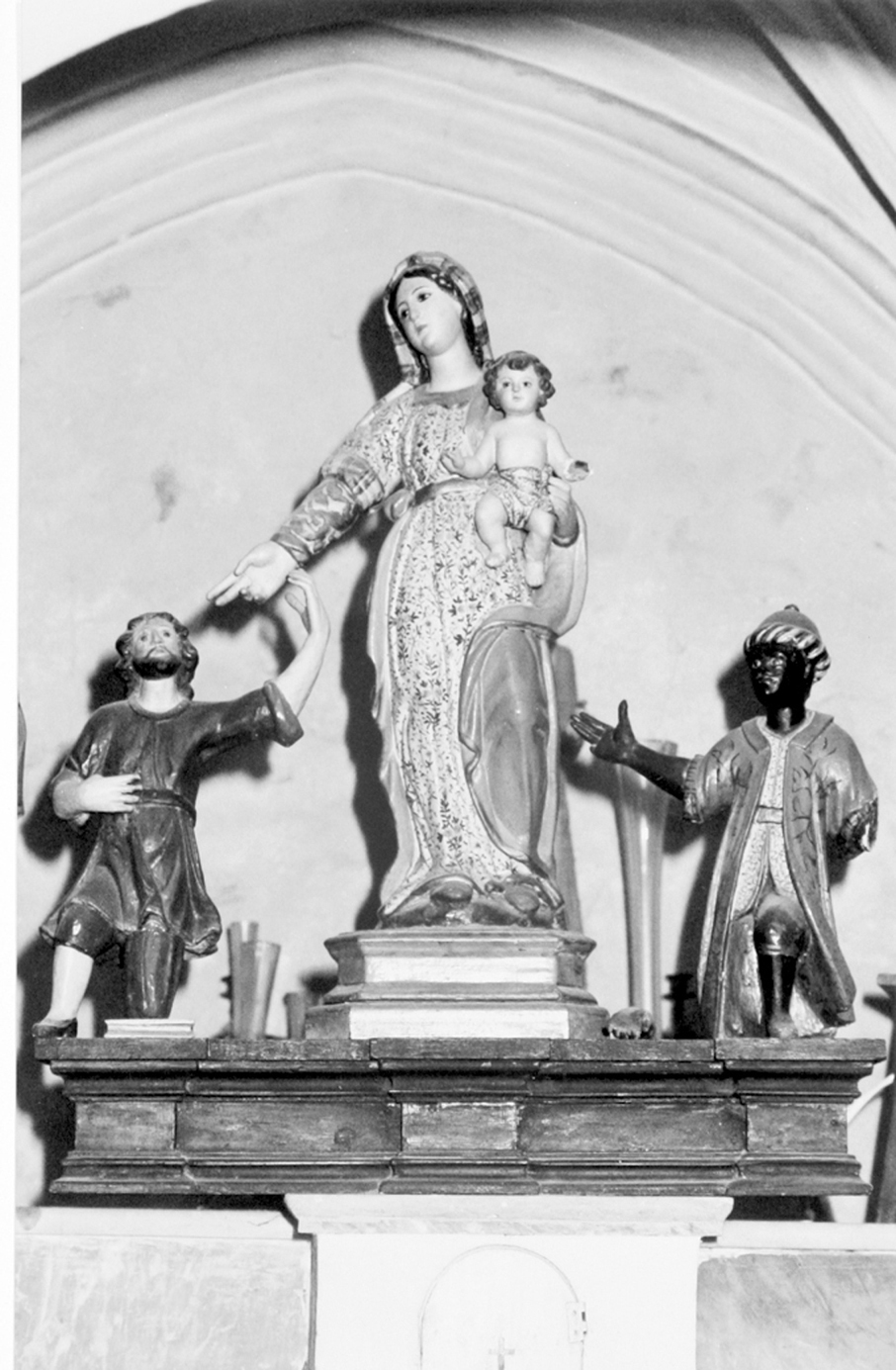 Madonna d'itria, madonna (gruppo scultoreo)
