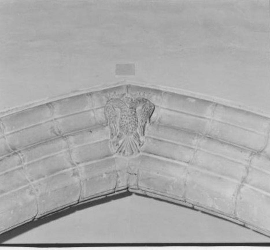 Aquila bicipite (chiave d'arco)