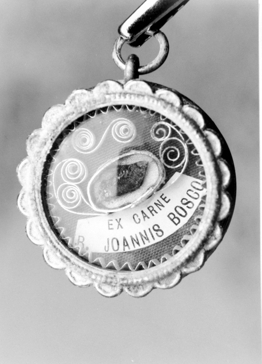 Reliquiario di s. giovanni bosco, reliquiario a teca