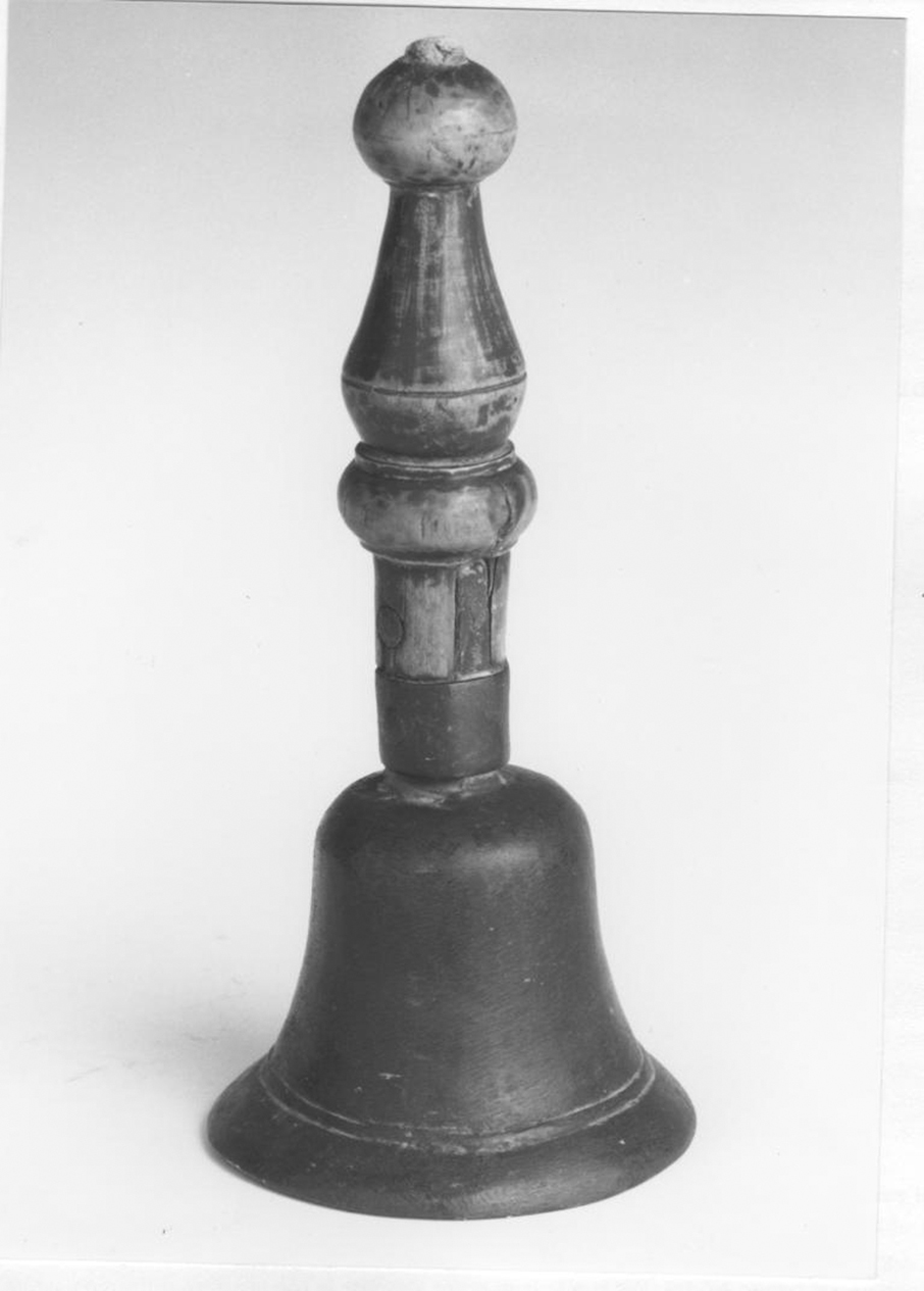 Campanello d'altare