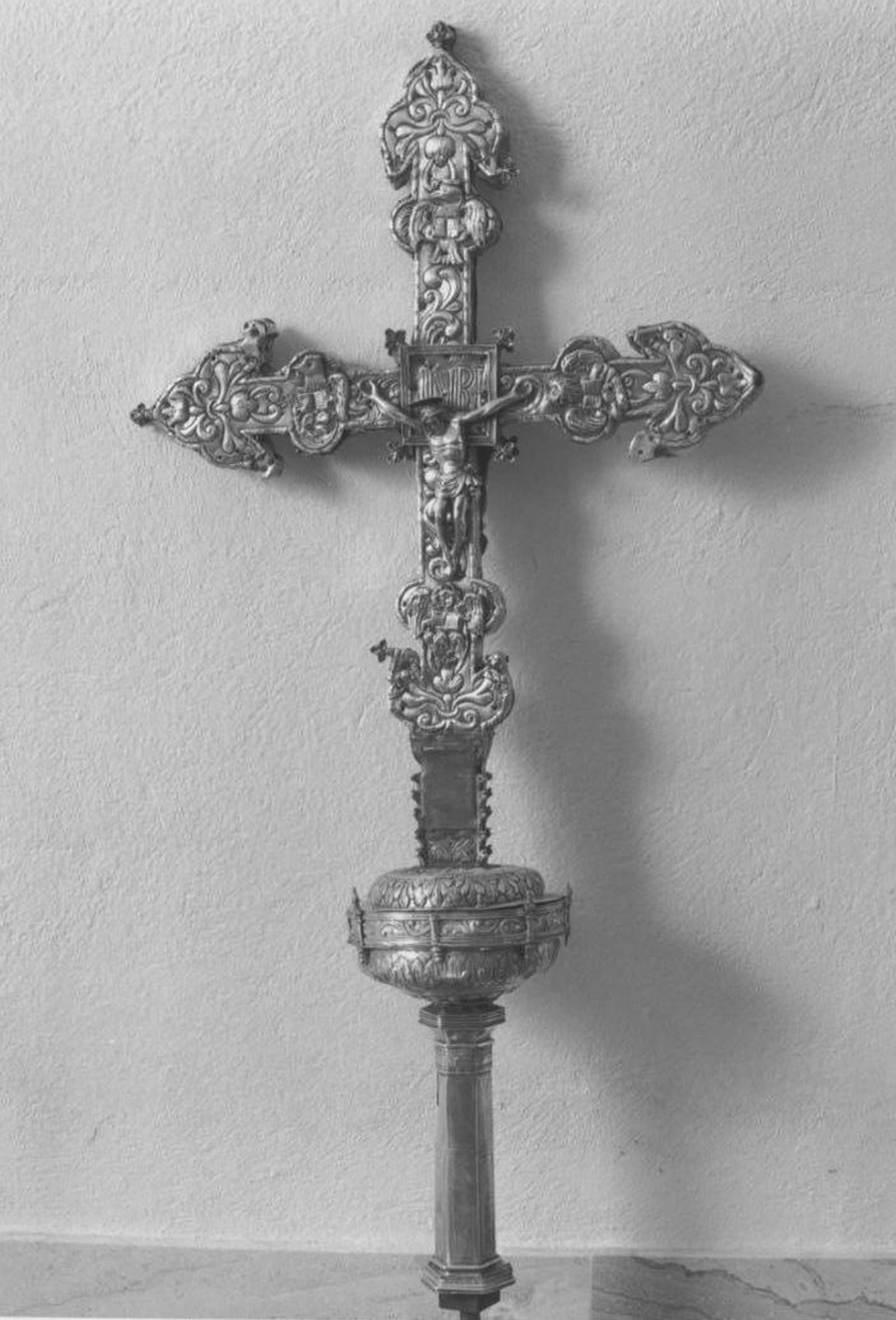 Croce processionale