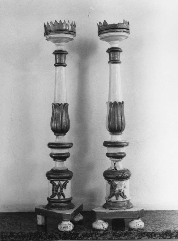 Candelabro, serie