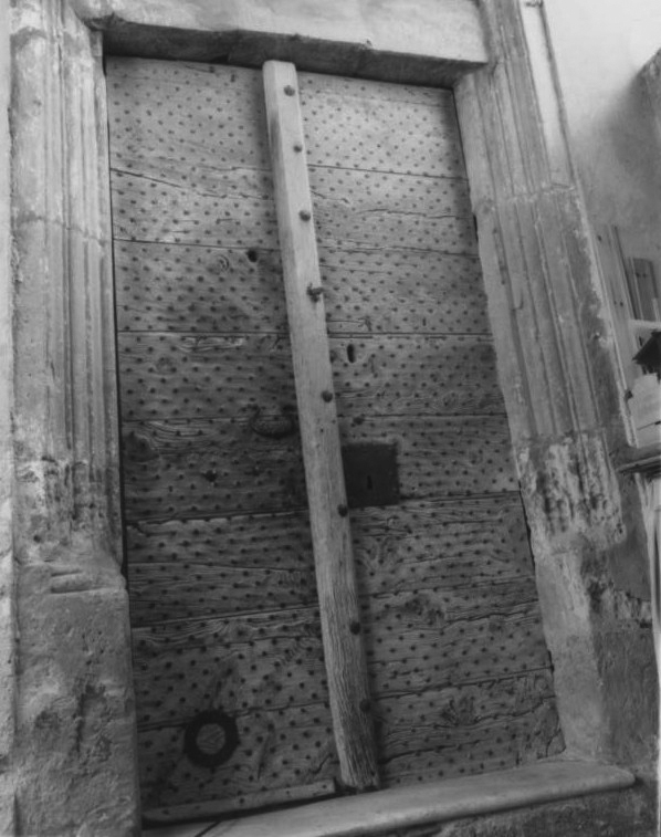 Porta - a due battenti