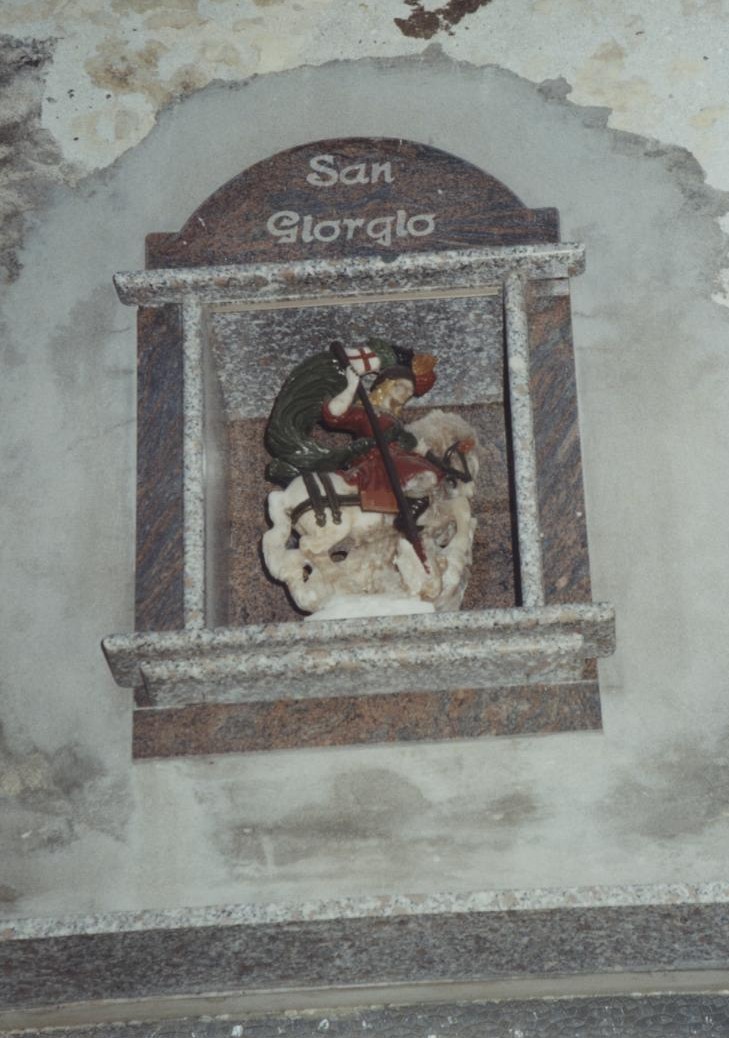San giorgio e il drago (statuetta)