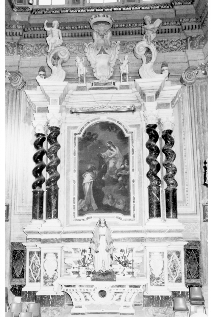 Altare della madonna del carmine o di mons. pilo, altare