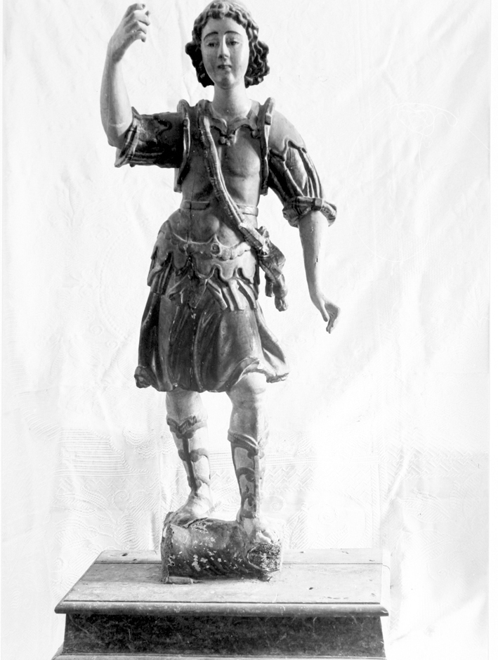 San michele arcangelo (statua)
