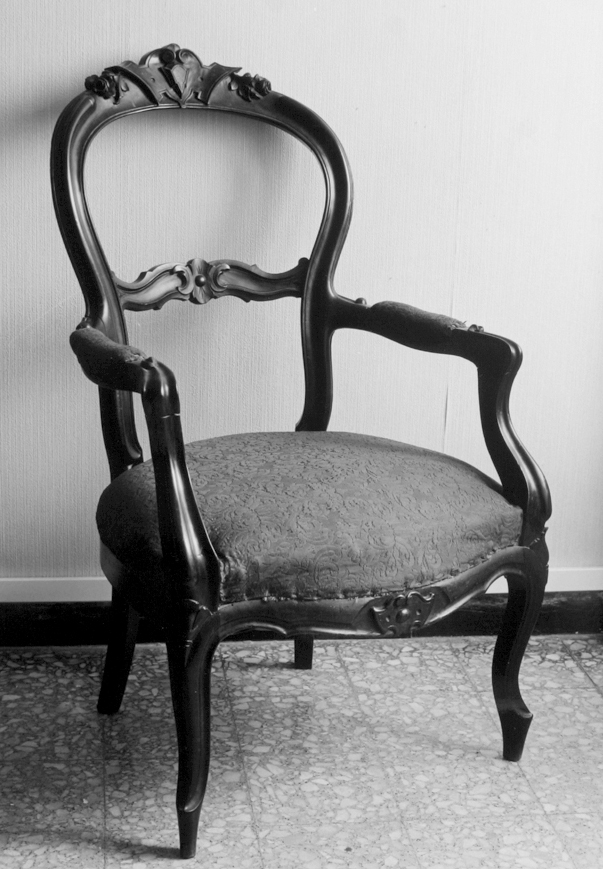 Poltrona, serie