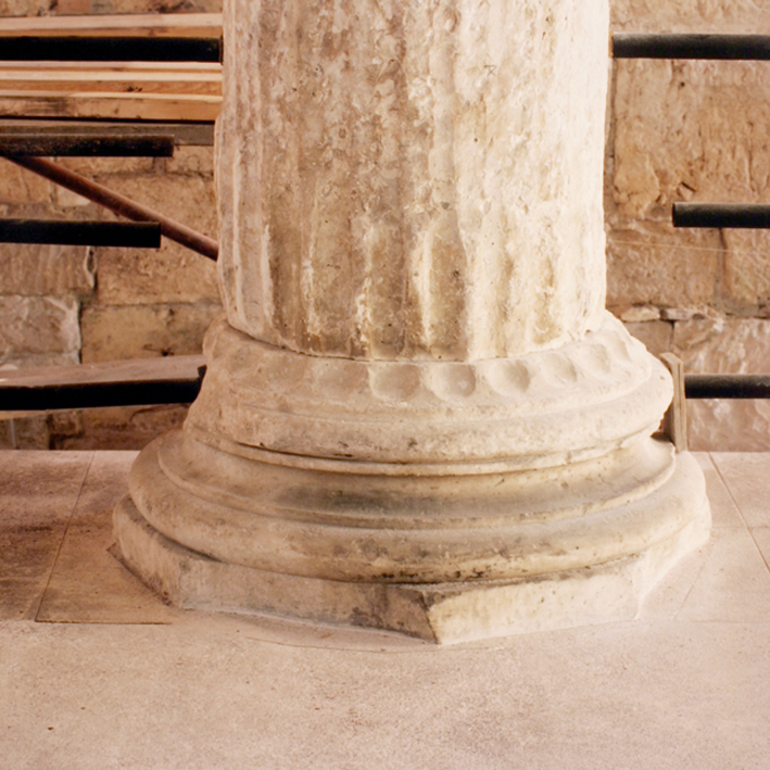 Base di colonna, elemento d'insieme