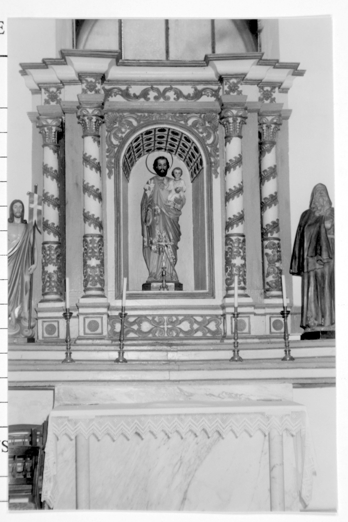 Altare