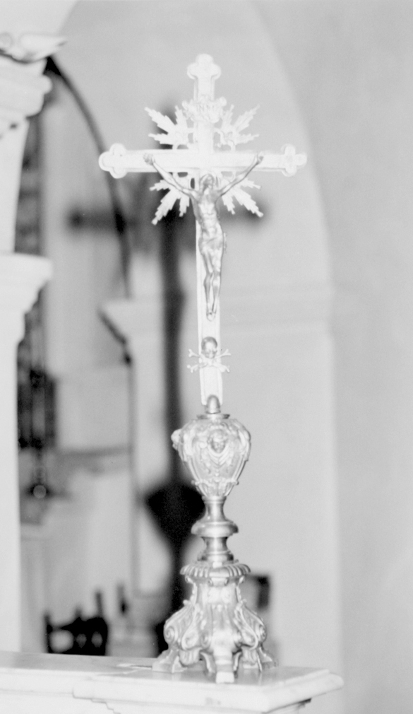 Croce d'altare