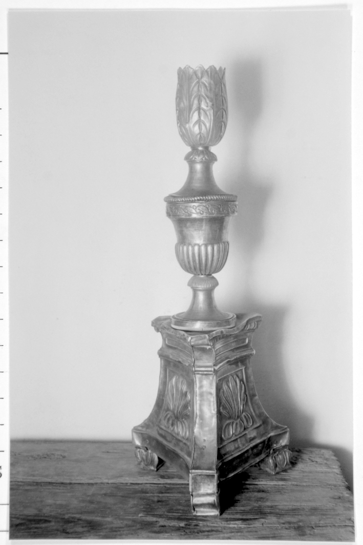Candelabro, frammento
