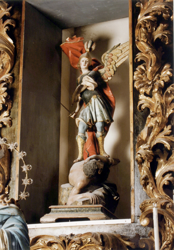 San michele arcangelo (statua, elemento d'insieme)