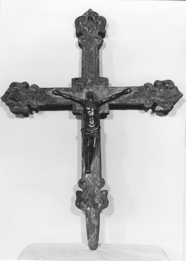 Cristo crocifisso (croce d'altare)