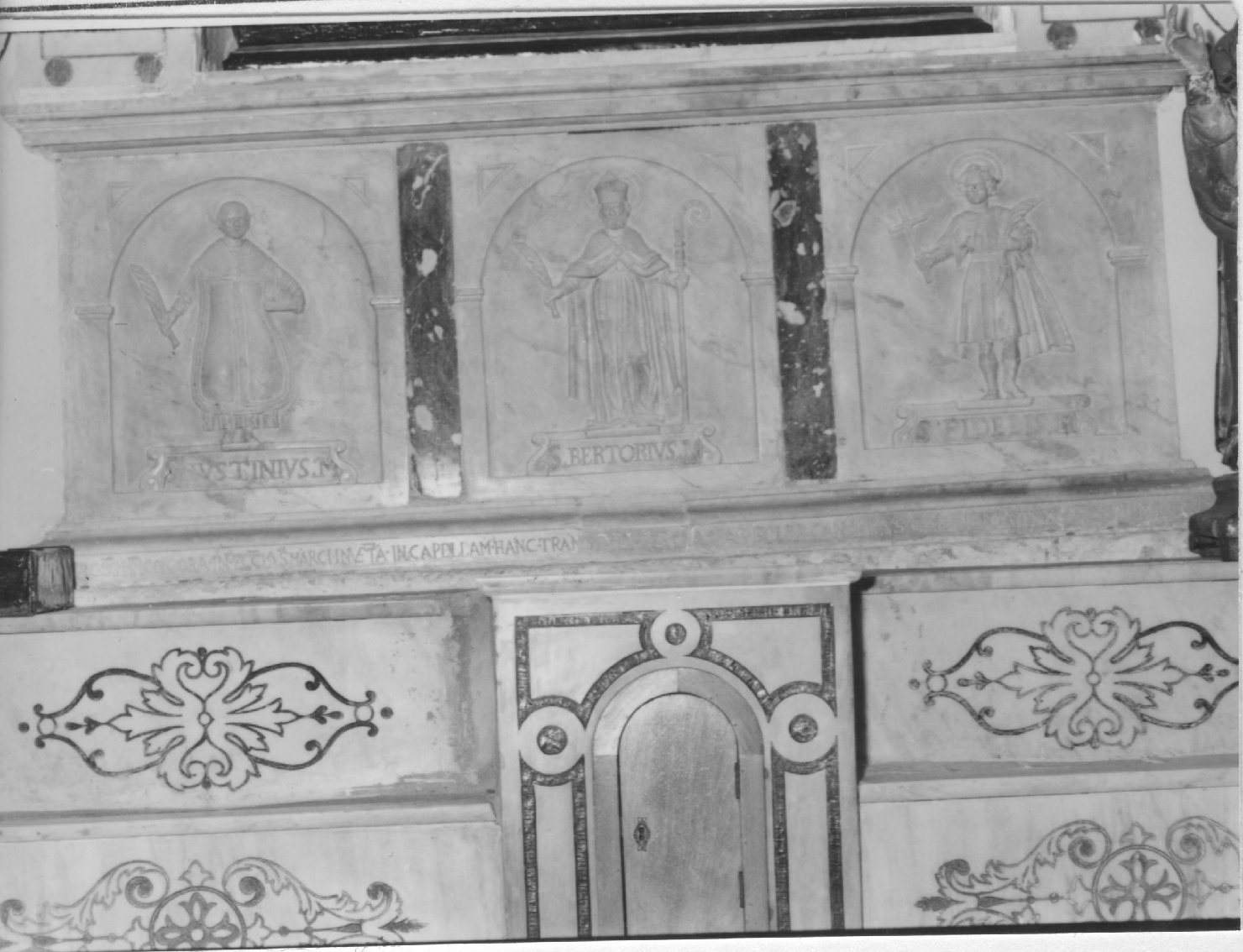 Lapide commemorativa