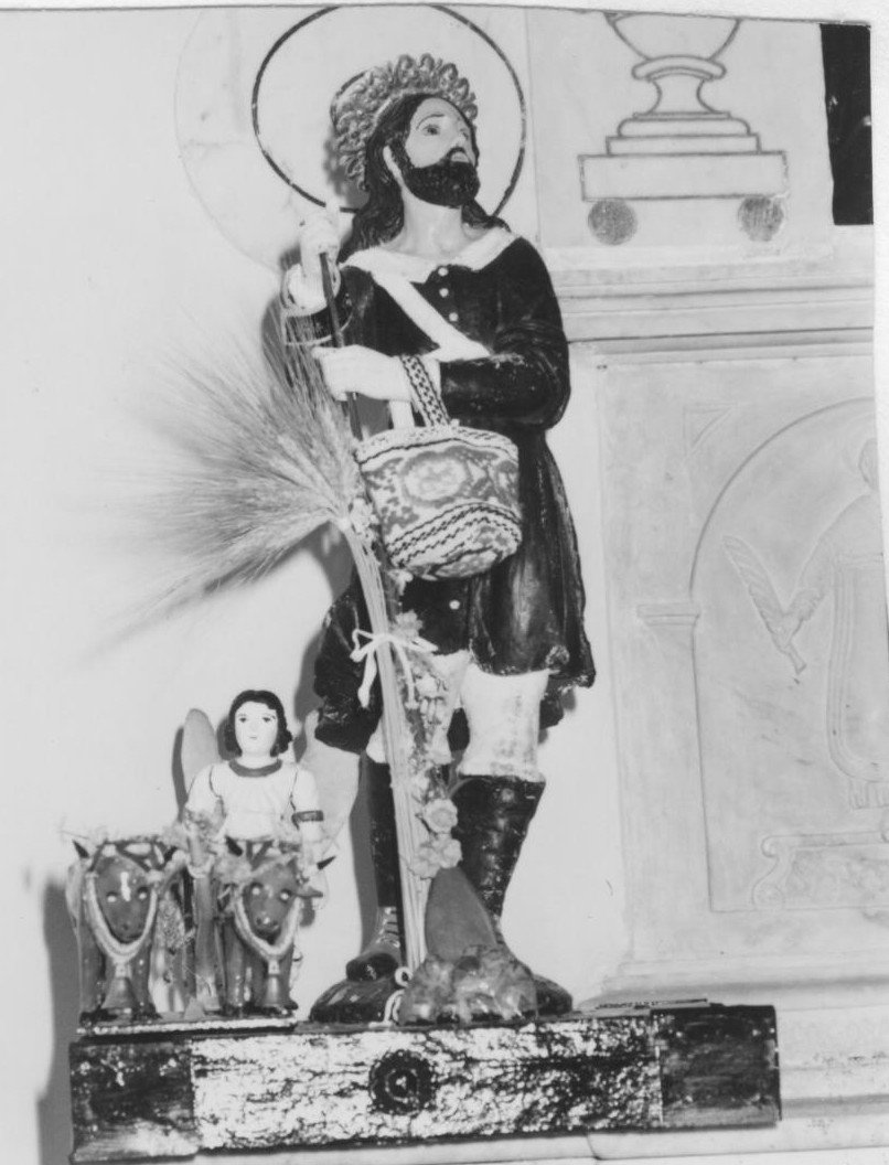 Sant'isidoro ara il suo campo (statua)