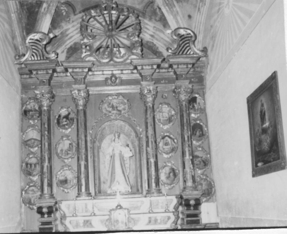 Misteri del rosario; incoronazione di maria vergine (altare)