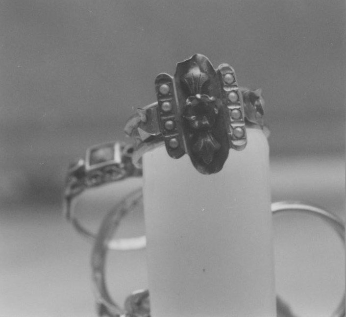 Anello