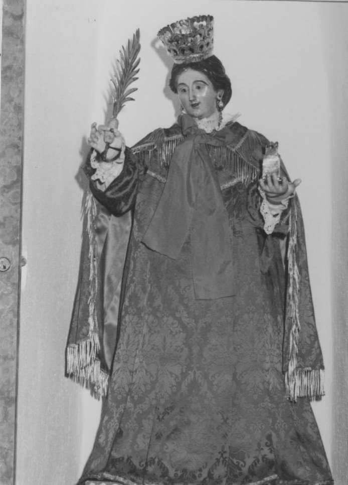 Santa barbara (statua)