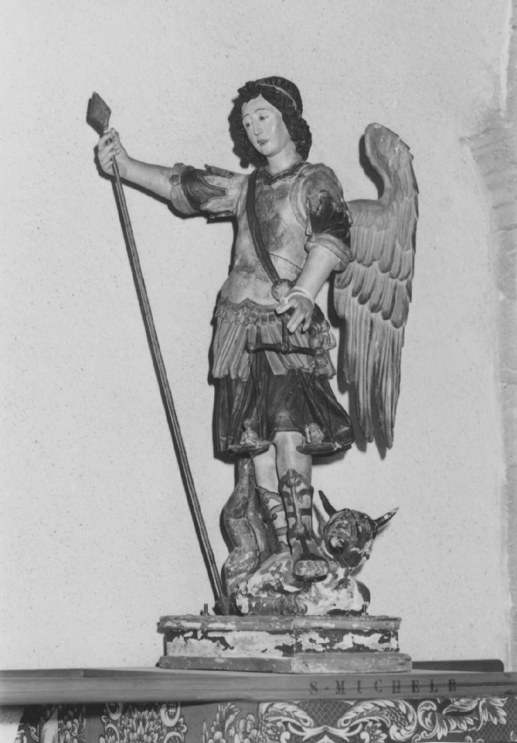 San michele arcangelo (scultura)
