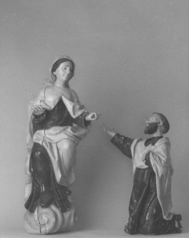 Madonna del carmelo e san simone stock (gruppo scultoreo)