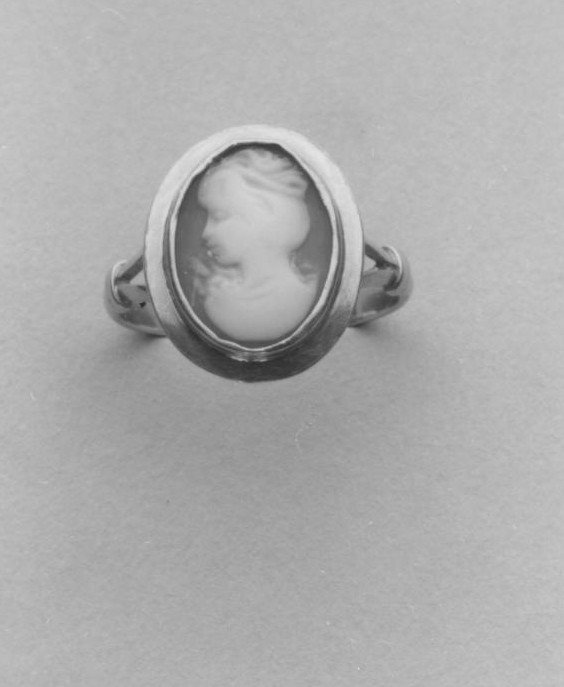 Anello