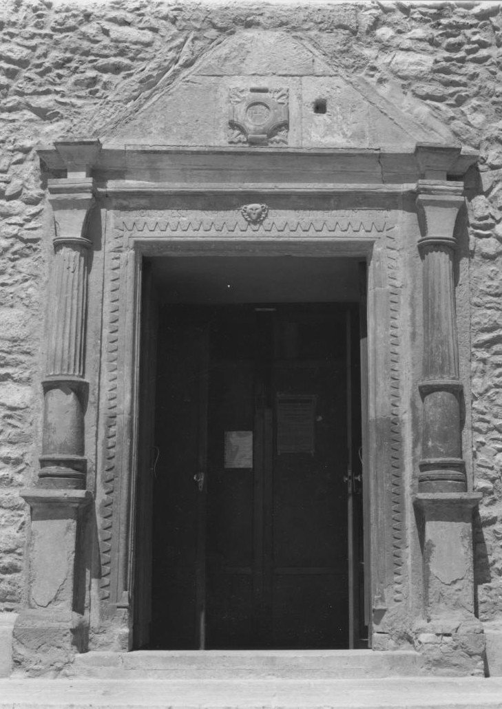 Portale architravato