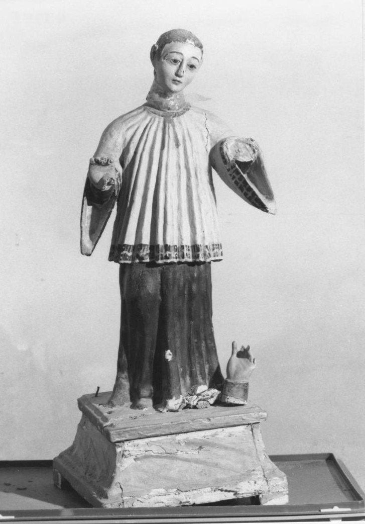 Statua
