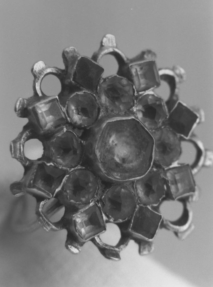 Anello
