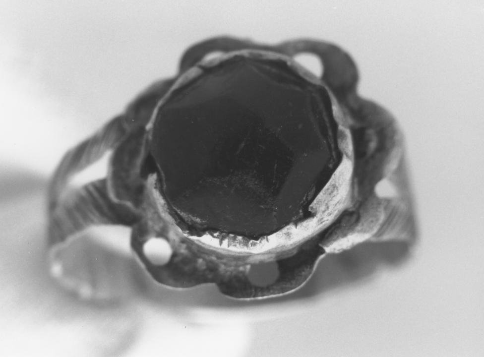 Anello