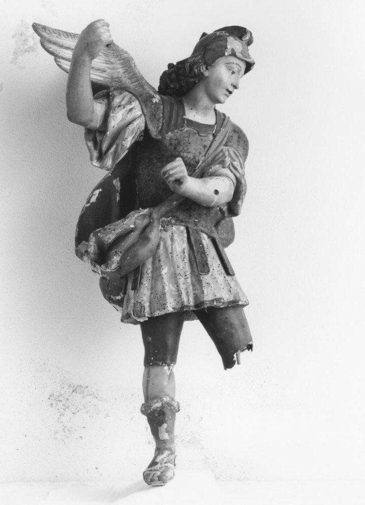Statua