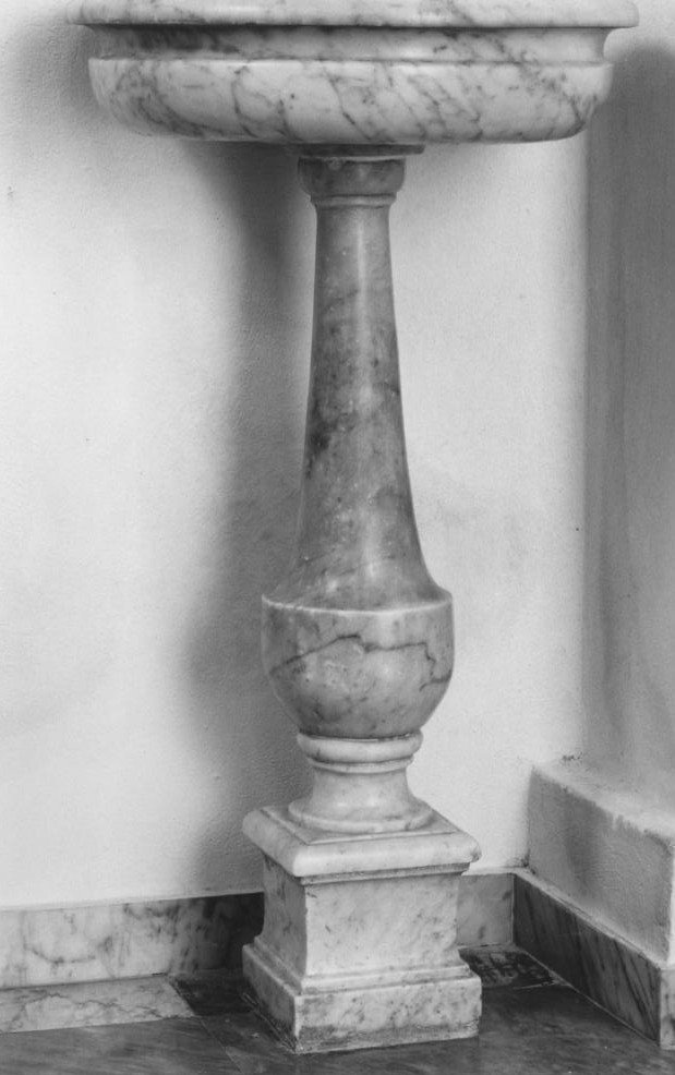 Acquasantiera