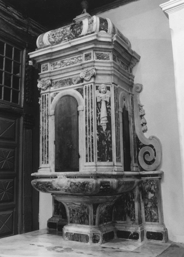 Fonte battesimale