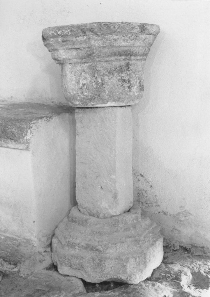 Acquasantiera