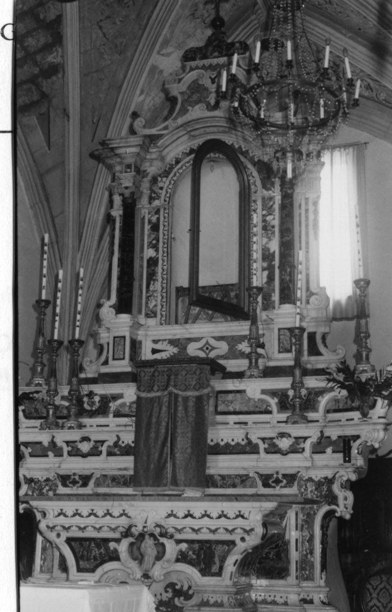 Altare