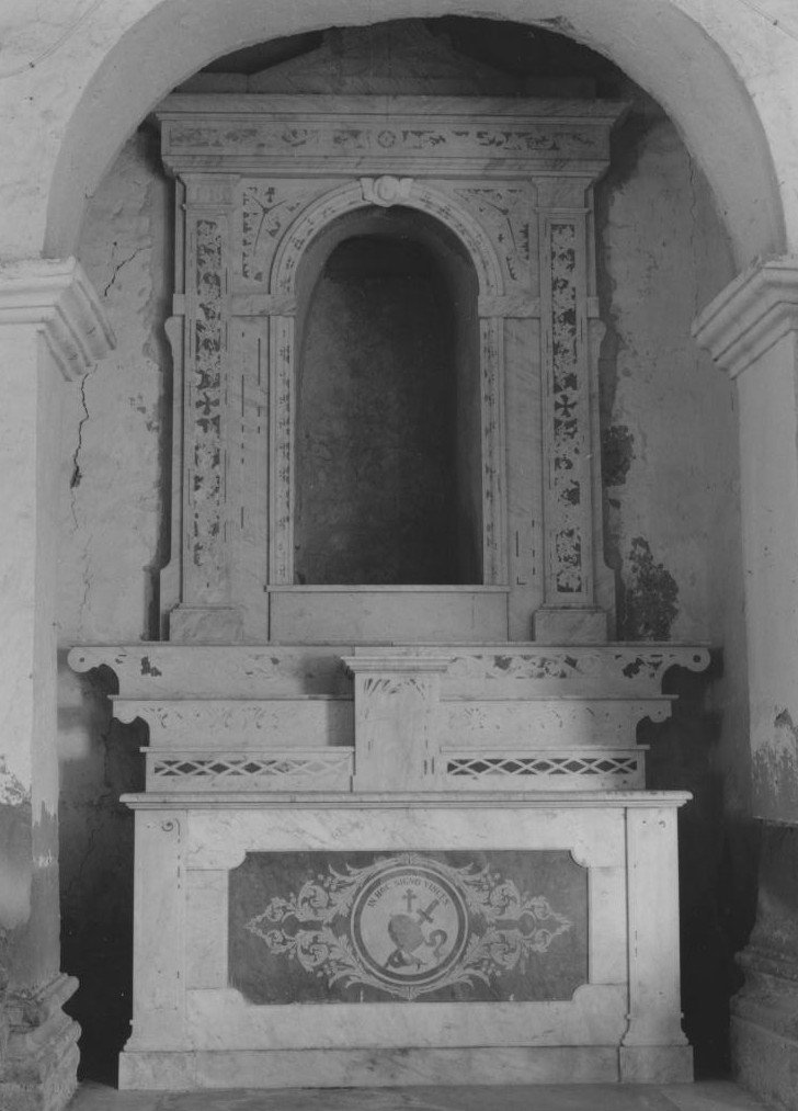 Altare