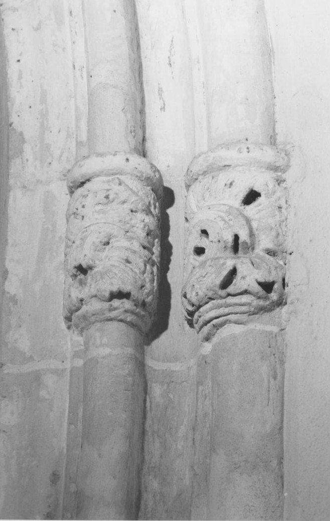 Capitello, serie
