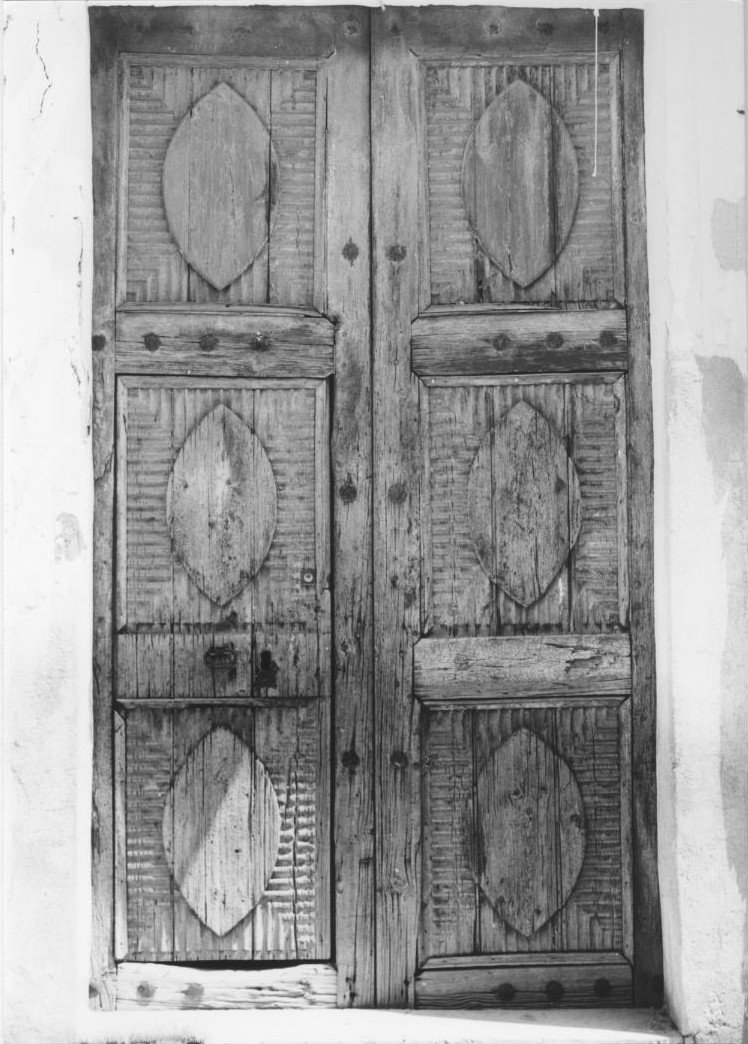Porta - a due battenti