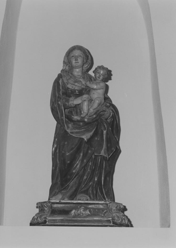 Madonna delle meraviglie, madonna con bambino (statua)