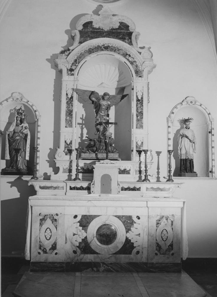 Altare