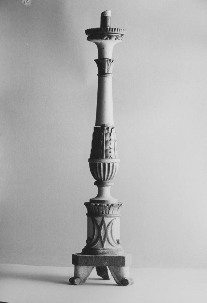 Candeliere d'altare, serie