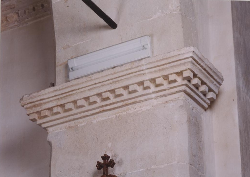 Cornice architettonica, serie
