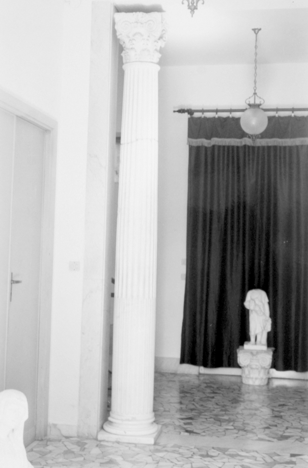Colonna, serie