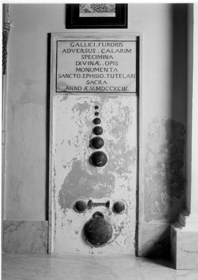 Lapide commemorativa